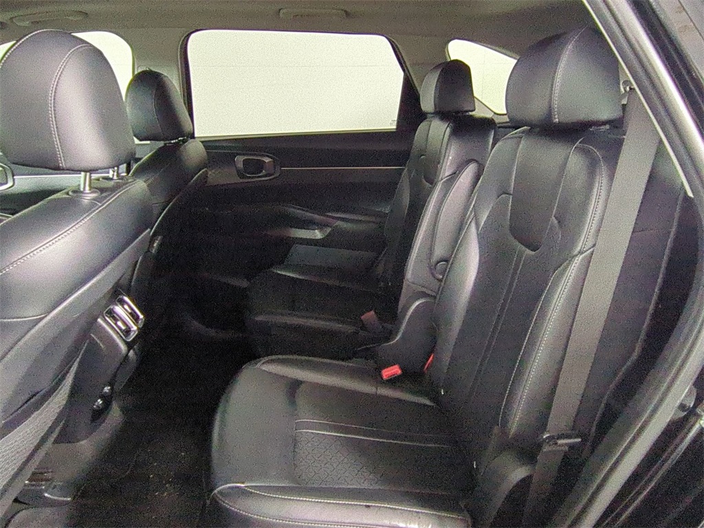 2021 Kia Sorento Hybrid EX photo 12