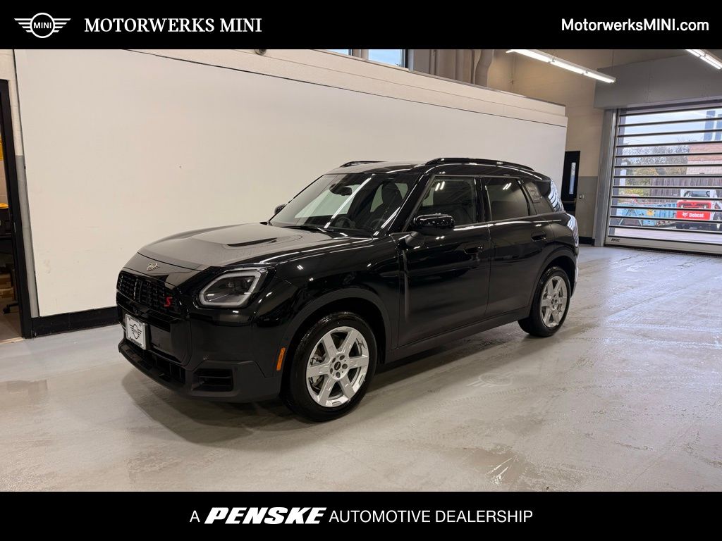 2026 MINI Countryman S's photo