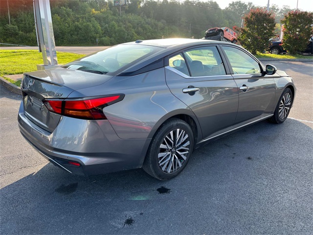2023 Nissan Altima 2.5 SV photo 2