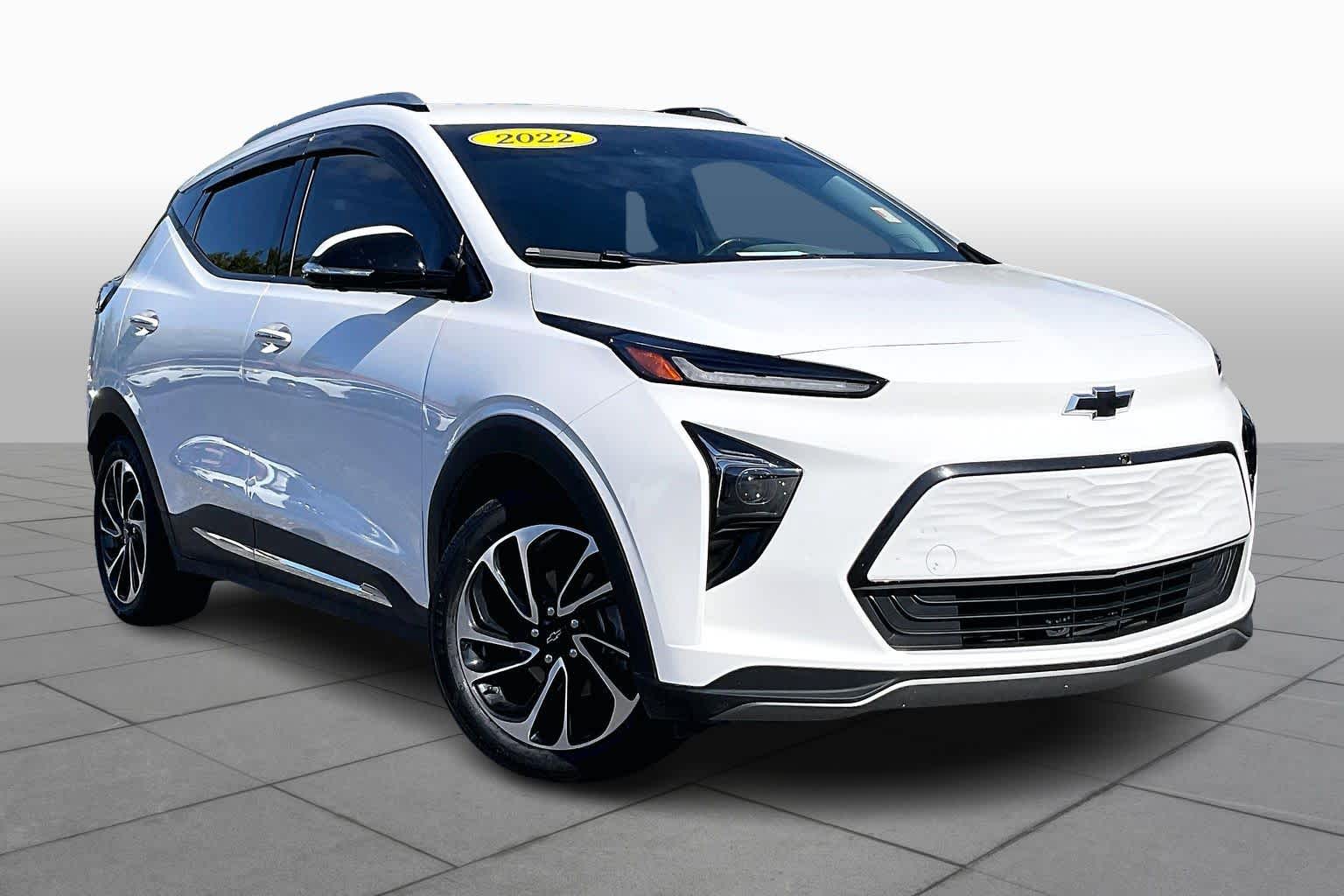 Certified 2022 Chevrolet Bolt EUV Premier with VIN 1G1FZ6S00N4124536 for sale in Estero, FL