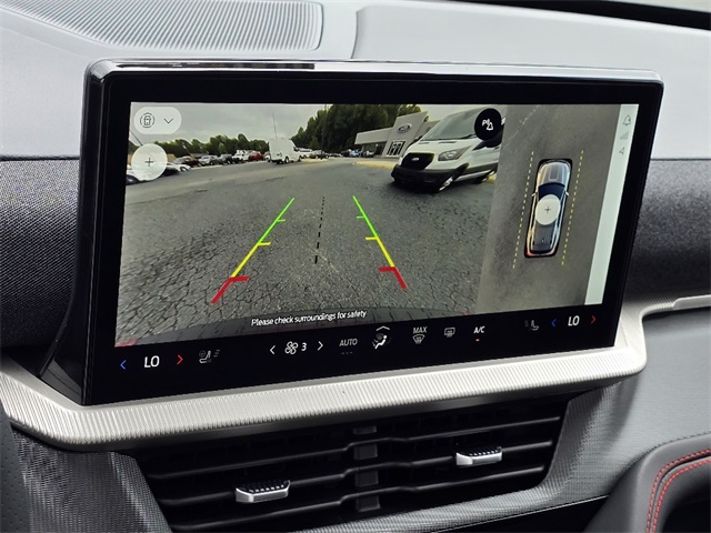 2025 Ford Explorer ST-Line photo 3