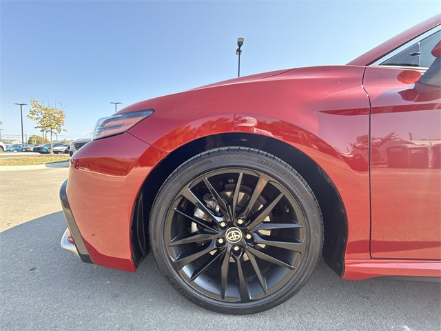 2022 Toyota Camry Hybrid XSE photo 10