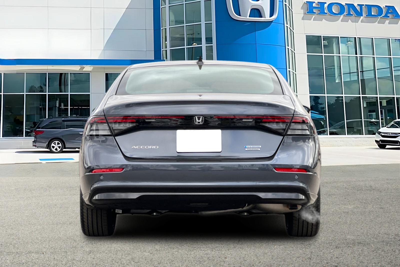 2025 Honda Accord Hybrid Touring photo 3