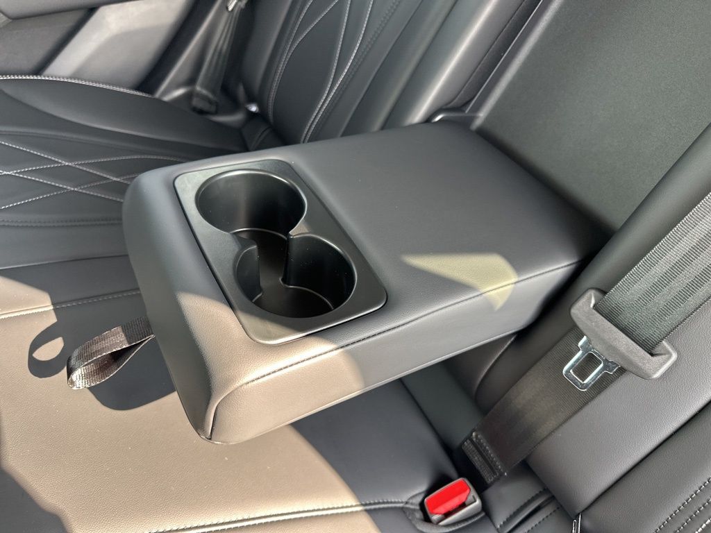 2025 Ford Mustang Mach-E Select photo 33