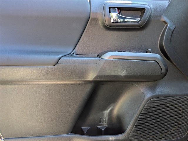2023 Toyota Tacoma TRD Sport photo 11