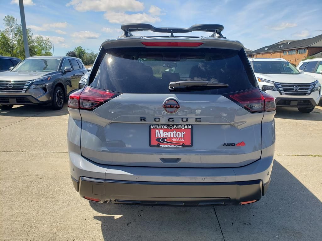 2026 Nissan Rogue SV photo 5