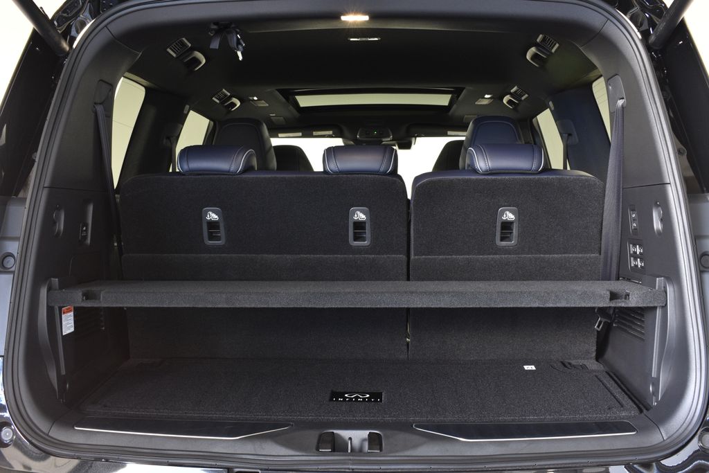 2026 Infiniti QX80 Sensory photo 27