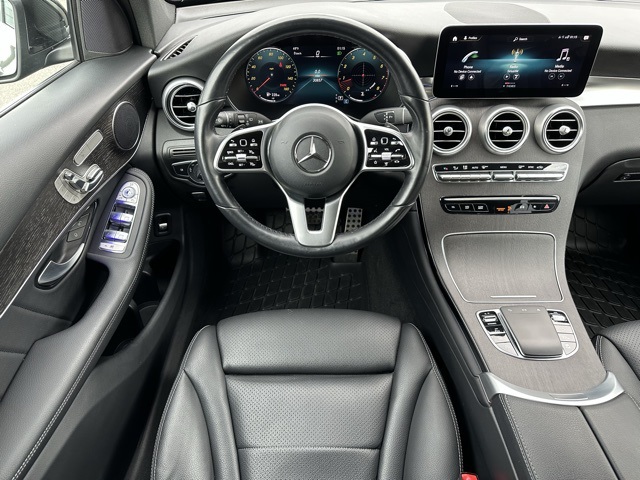 2022 Mercedes Benz GLC 300 4MATIC photo 3