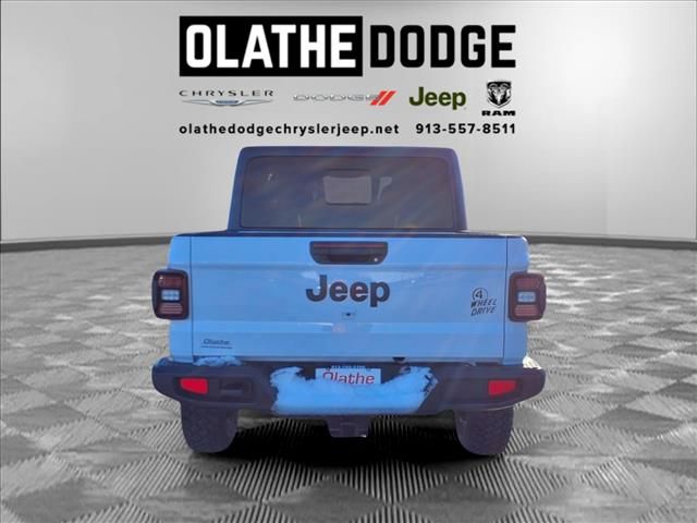 2025 Jeep Gladiator Willys photo 16