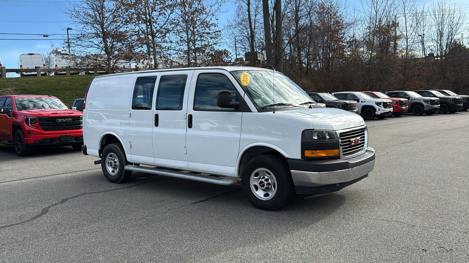2024 Gmc Savana Cargo Base photo 2