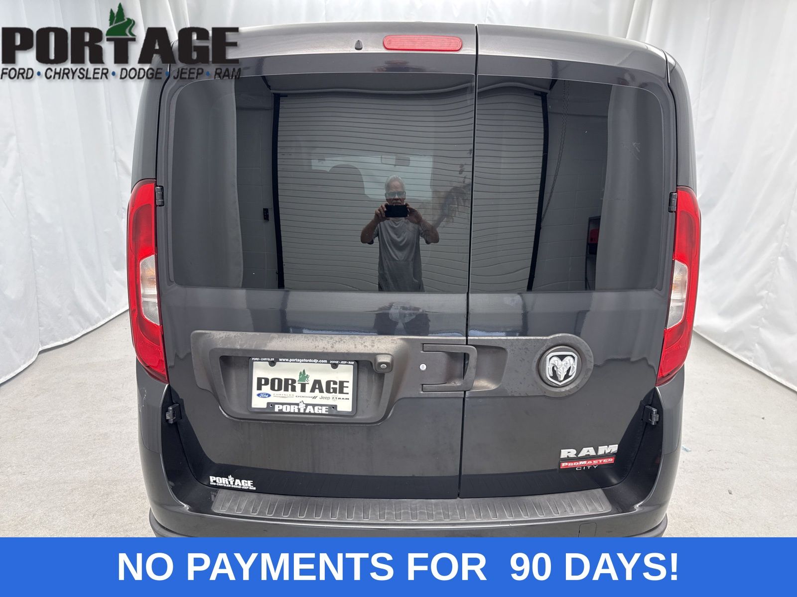 2017 Ram ProMaster City SLT photo 3