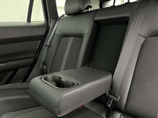 2024 Mazda CX-50 2.5 S Preferred photo 30
