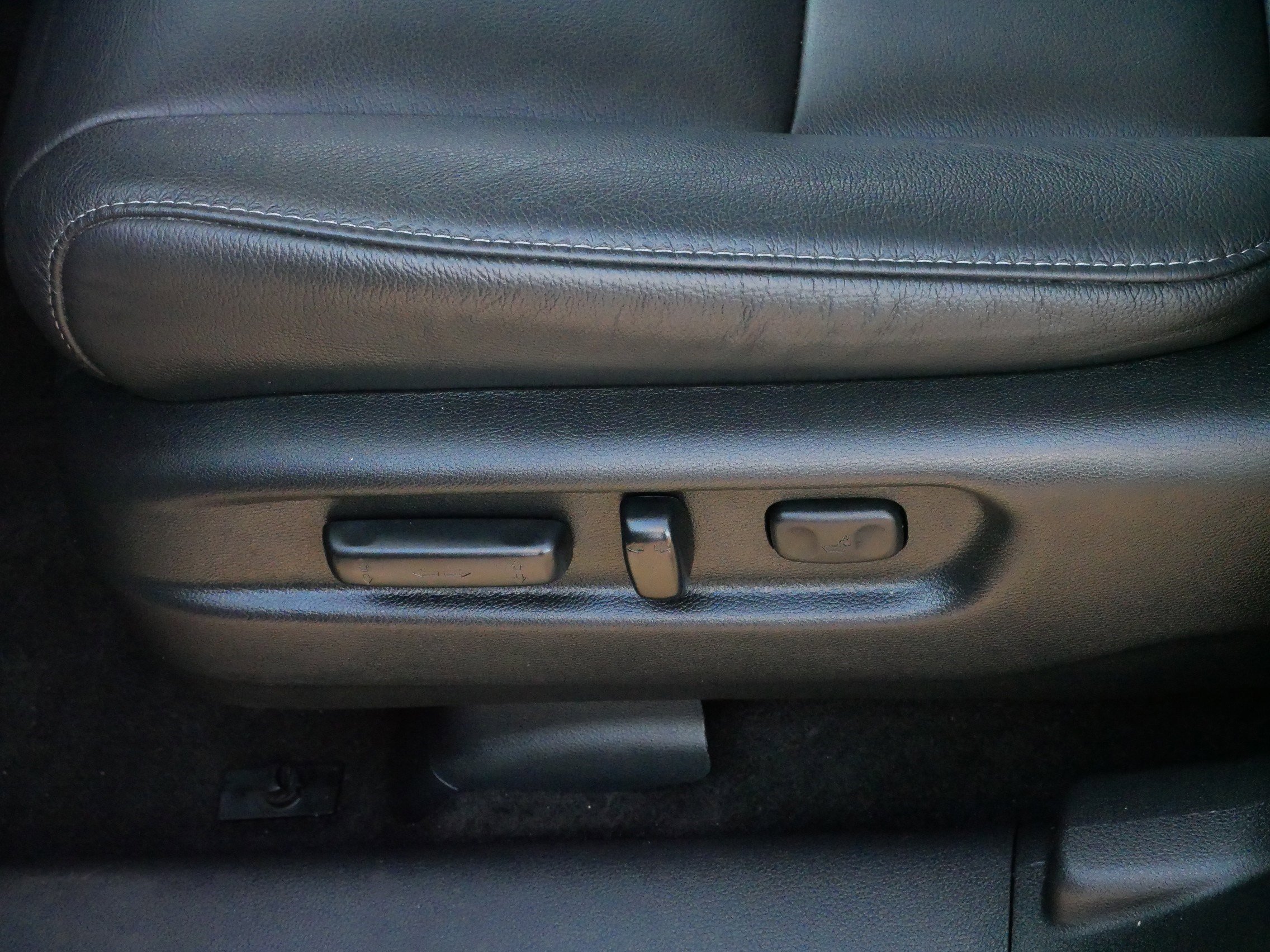 2022 Honda Pilot SE photo 18