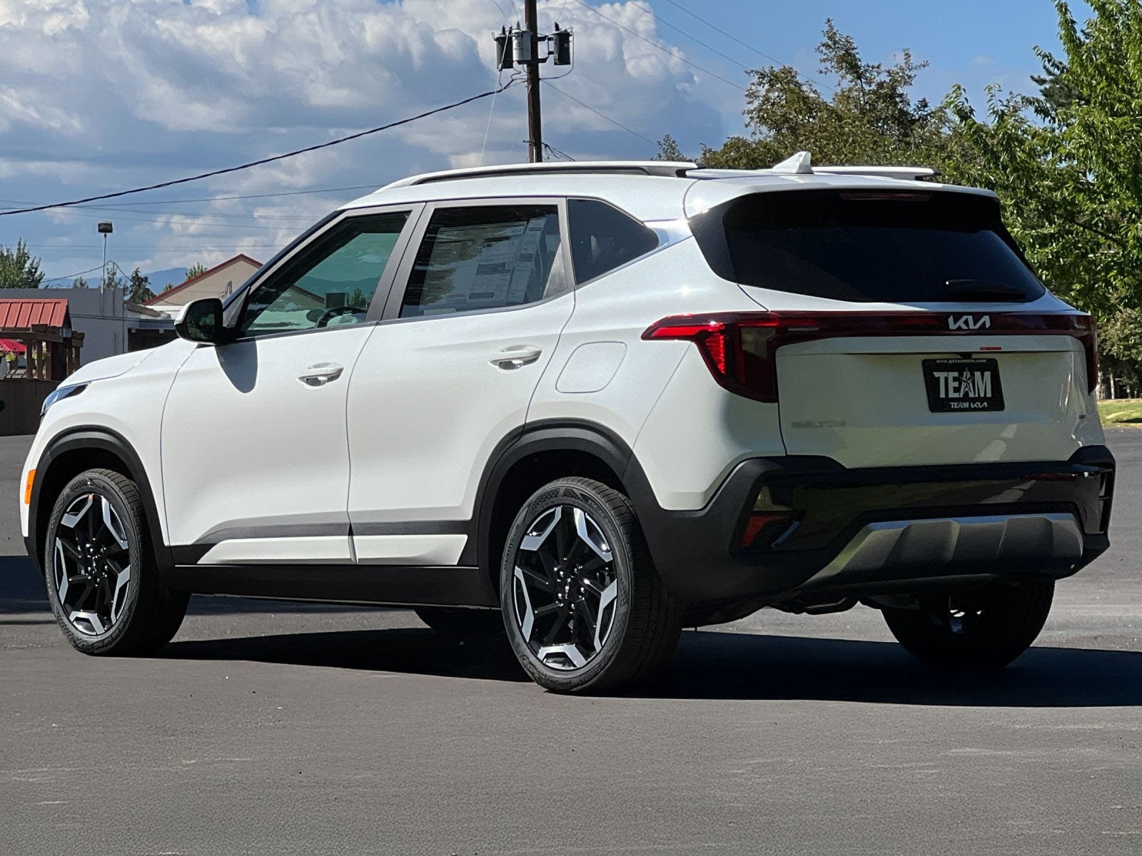 2026 Kia Seltos SX photo 6