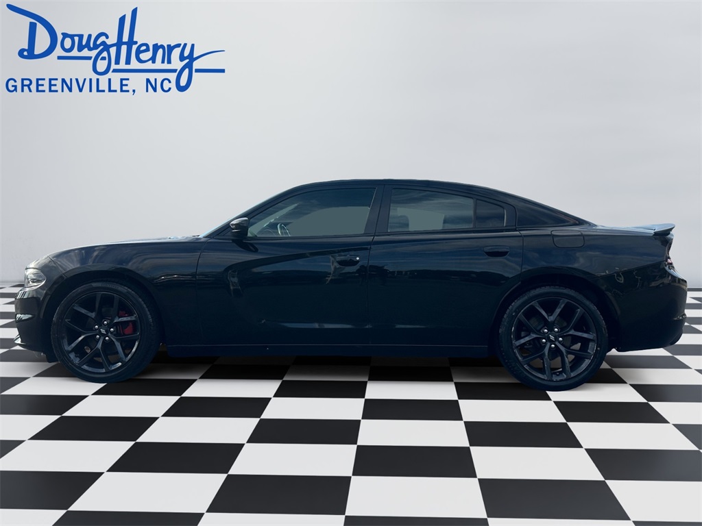 2019 Dodge Charger SXT photo 2