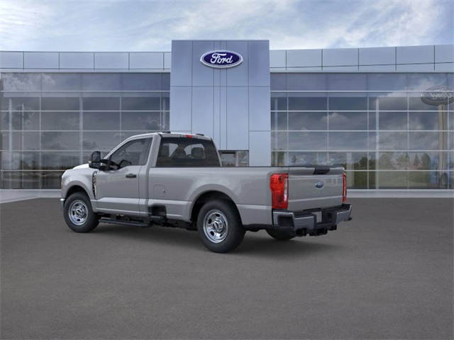 2026 Ford F-350 XL photo 4