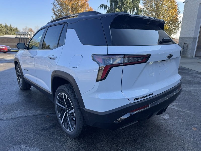 2026 Chevrolet Equinox RS photo 4