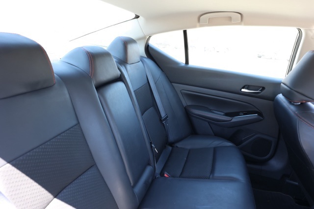 2023 Nissan Altima 2.5 SR photo 14
