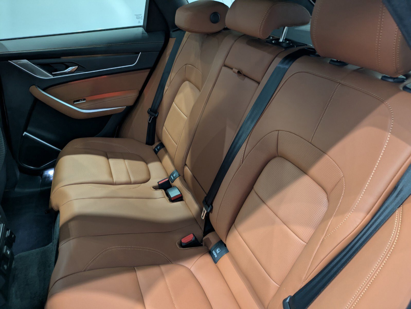 2026 Jaguar F-PACE P250 R-Dynamic S photo 13