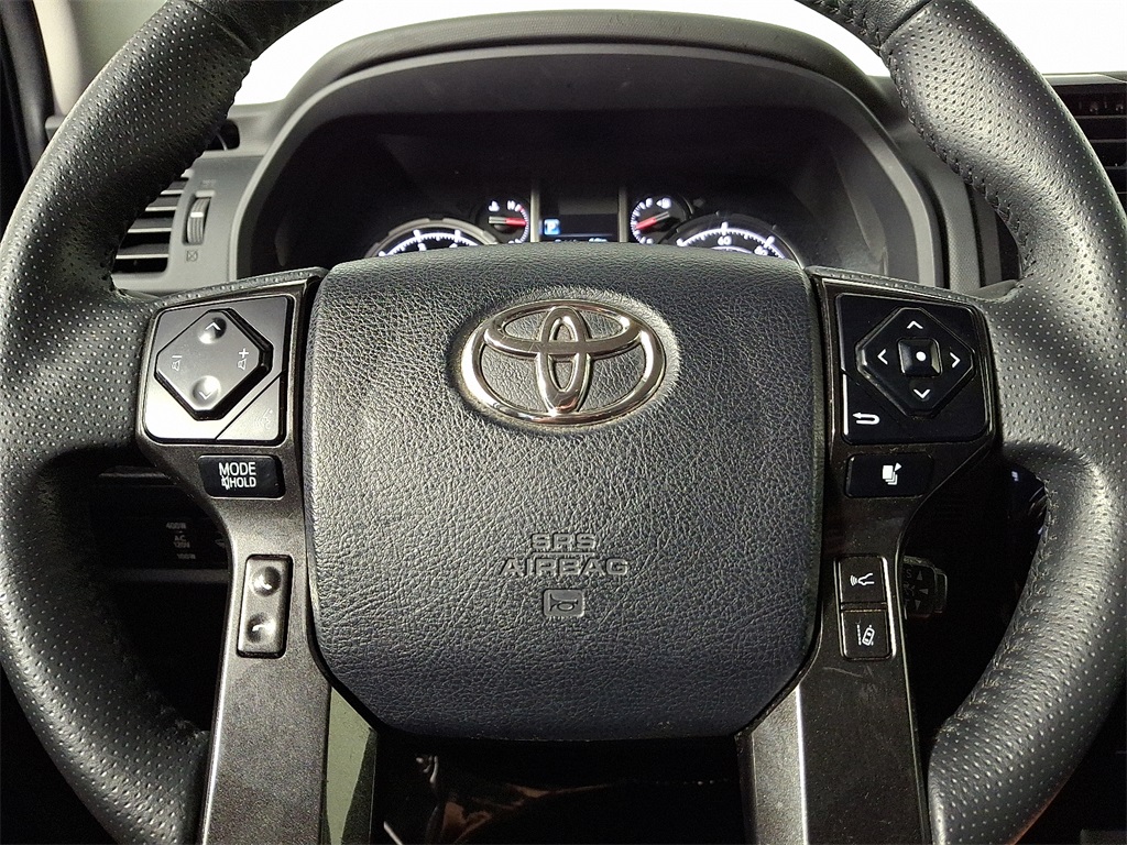 2024 Toyota 4Runner TRD Off-Road 4WD photo 11