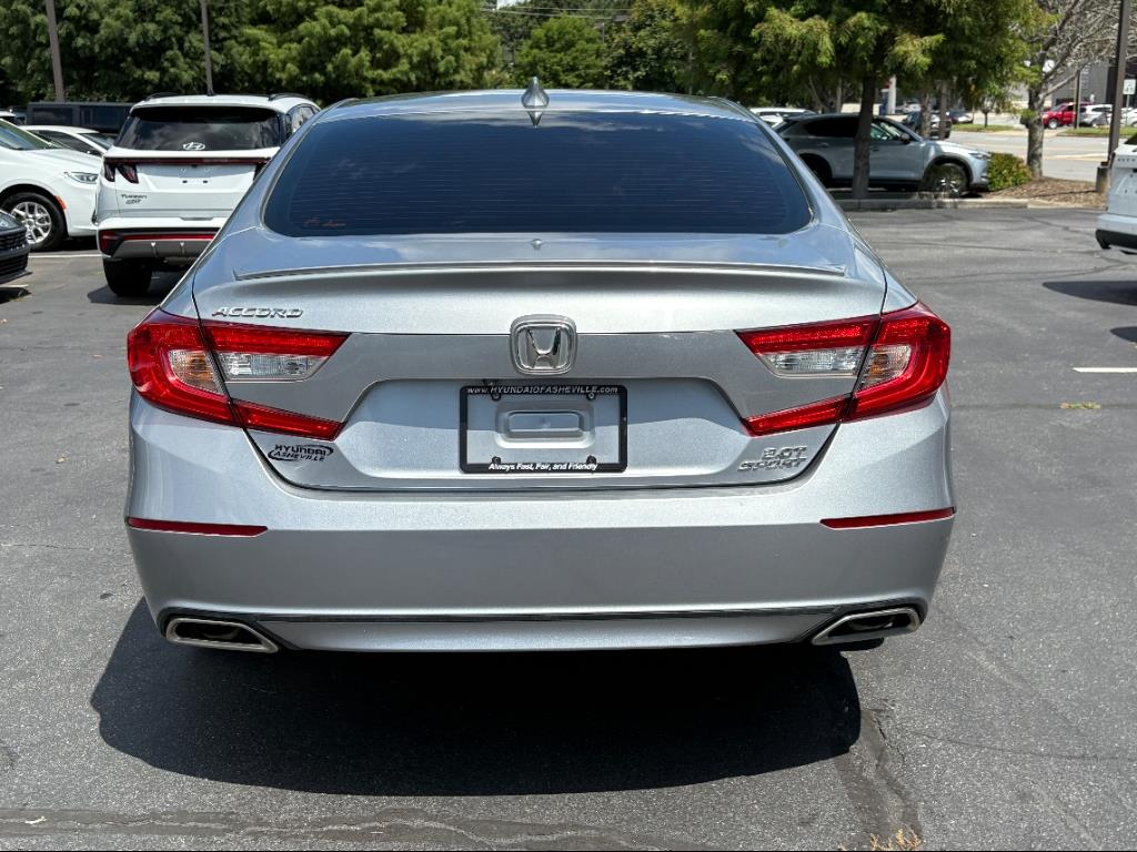 2020 Honda Accord Sport 2.0T photo 4