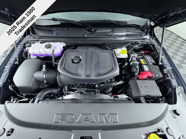 2025 Ram 1500 Tradesman photo 39