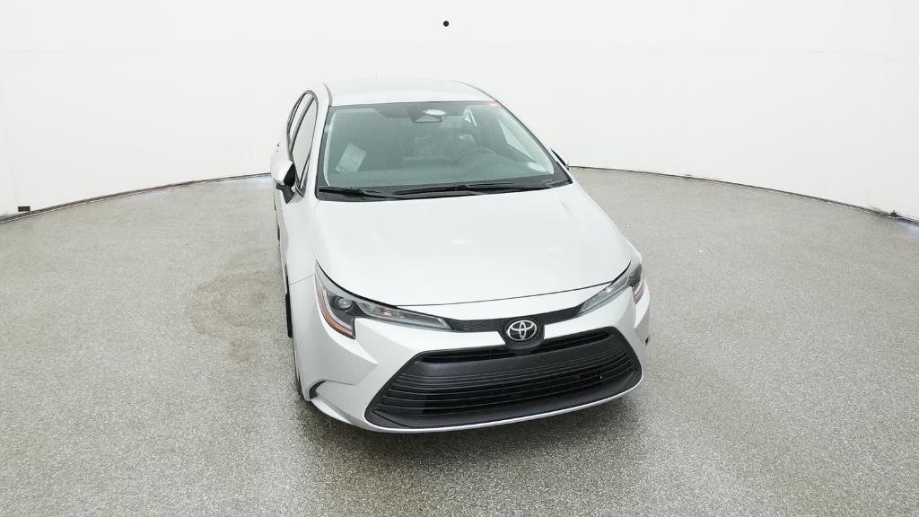 2025 Toyota Corolla LE photo 32