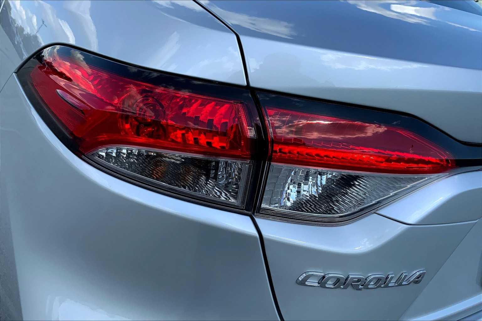 2024 Toyota Corolla LE photo 26