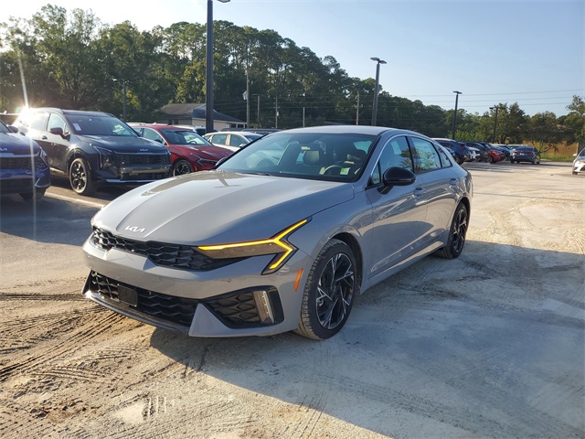 2026 Kia K5 GT-Line photo 5