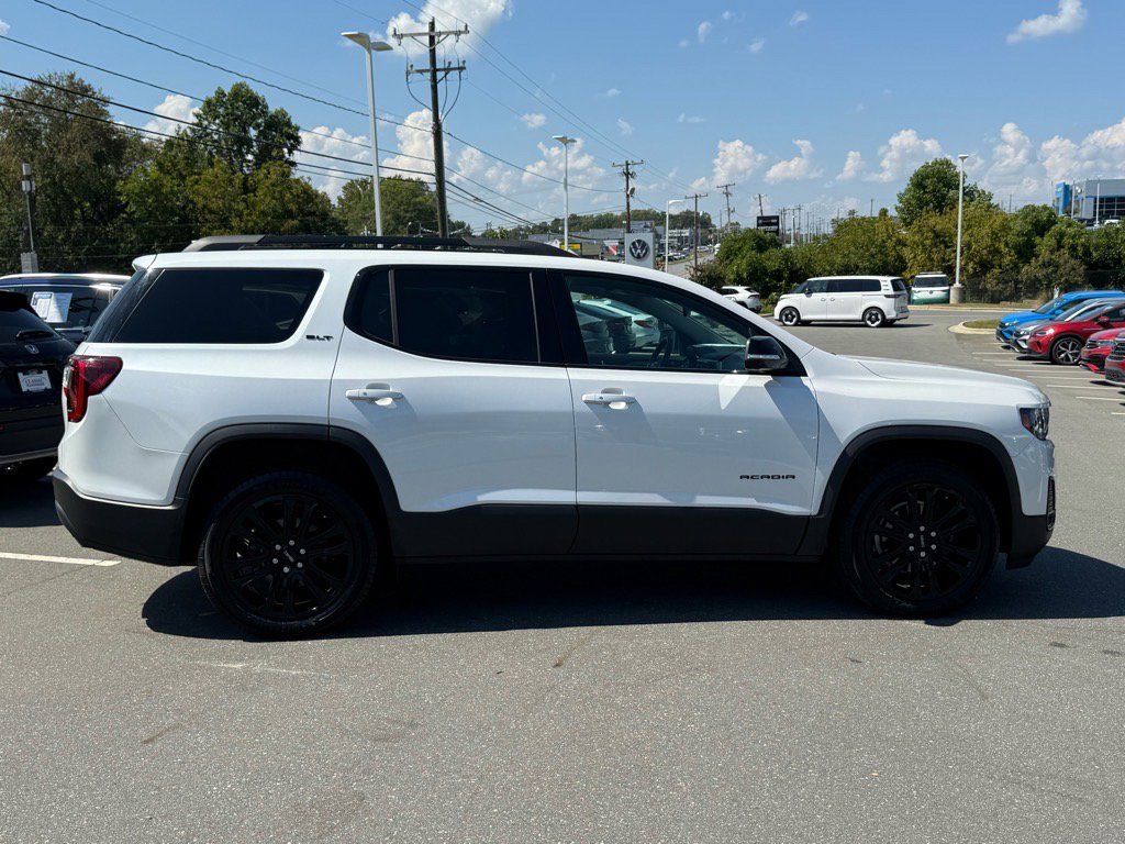 2023 Gmc Acadia SLT Elevation photo 21