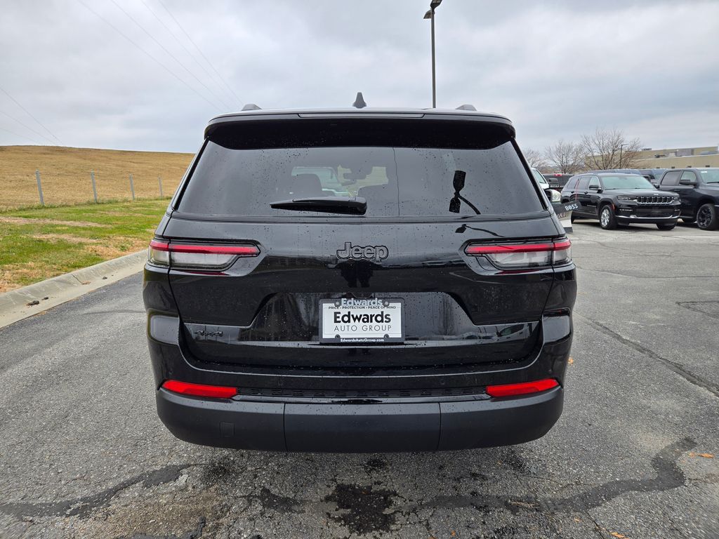 2025 Jeep Grand Cherokee Altitude X photo 4