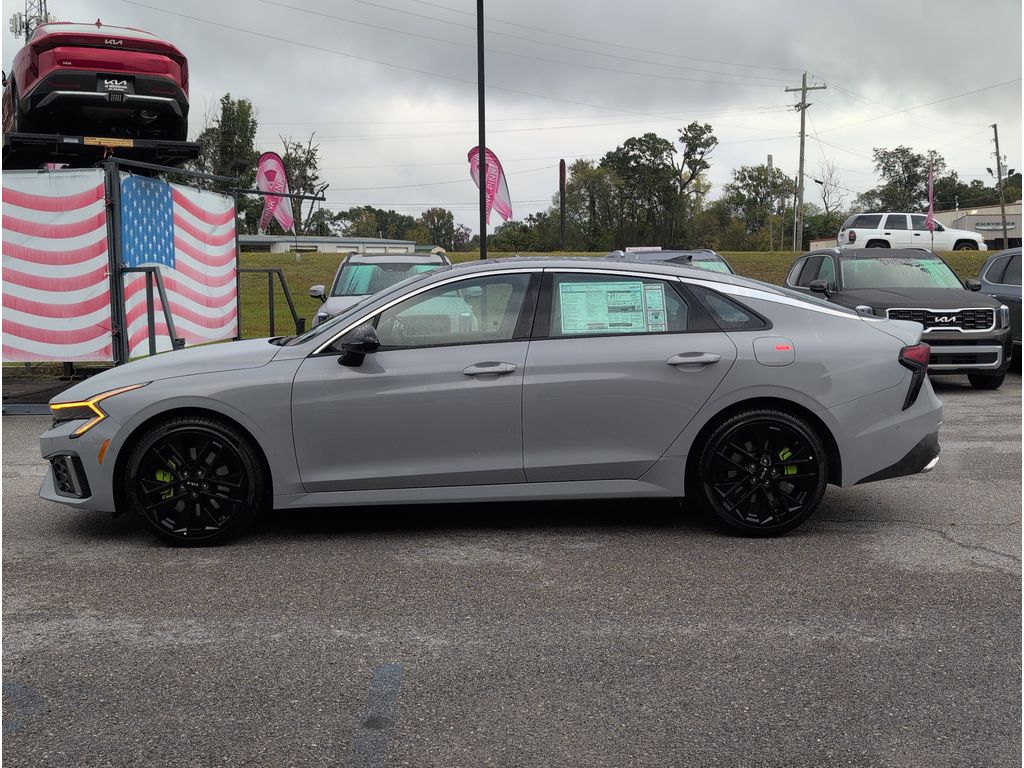 2026 Kia K5 GT photo 2