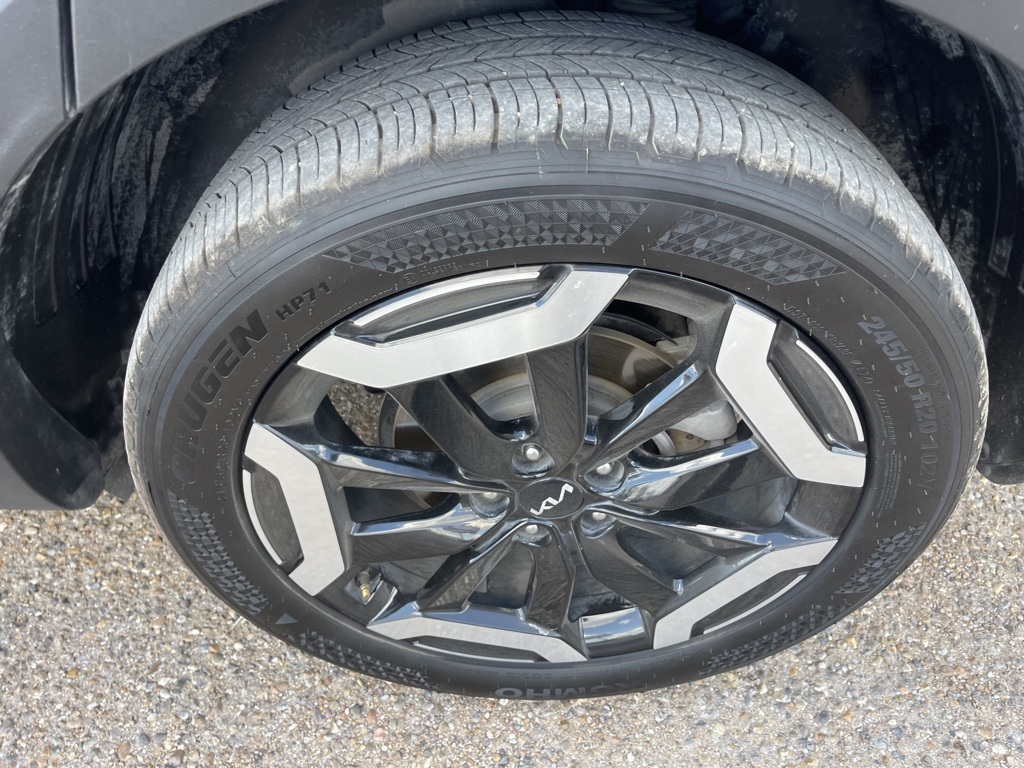 2024 Kia Telluride S photo 5