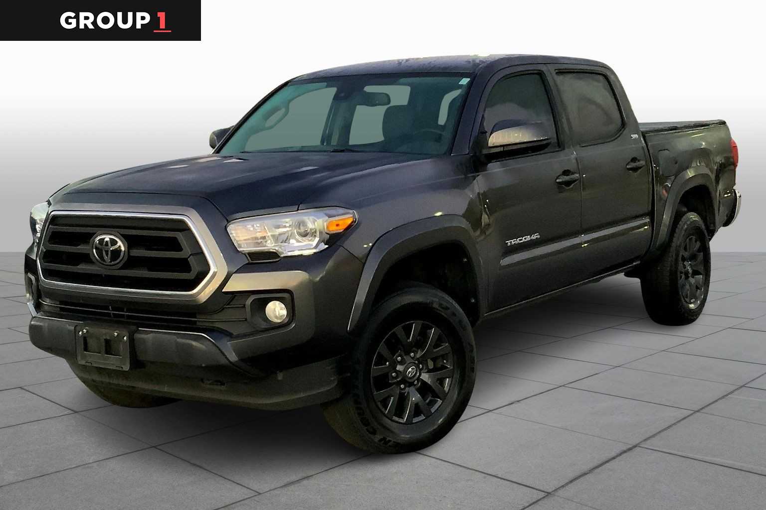 2023 Toyota Tacoma SR5's photo