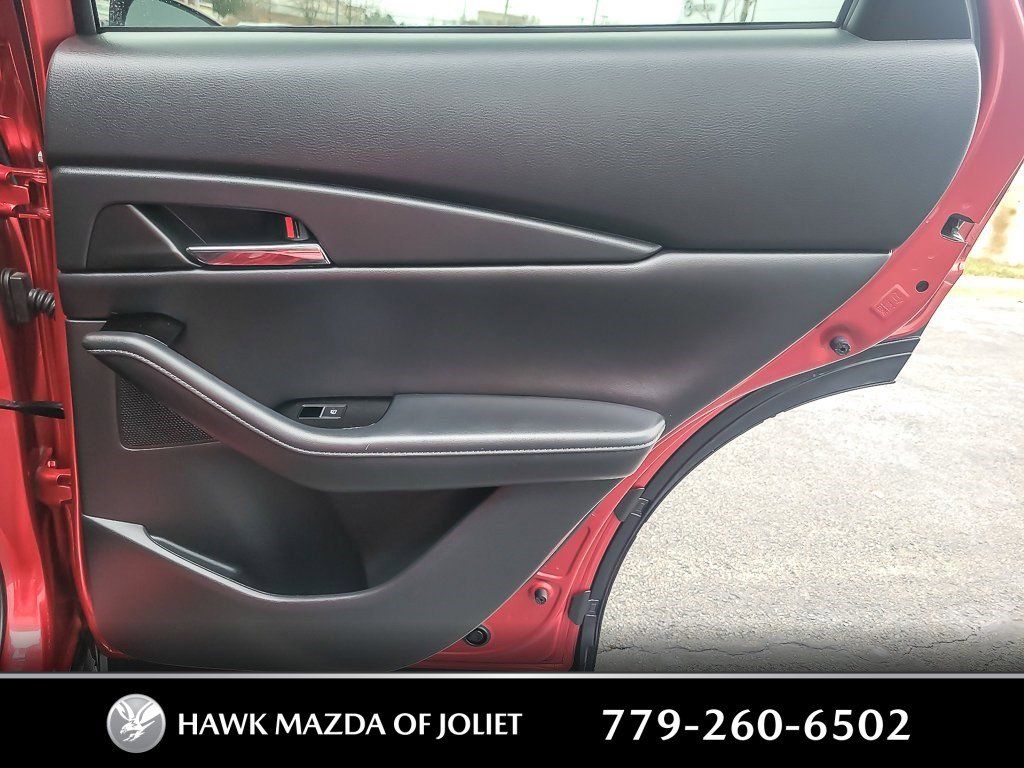 2023 MAZDA CX-30 - Image 19