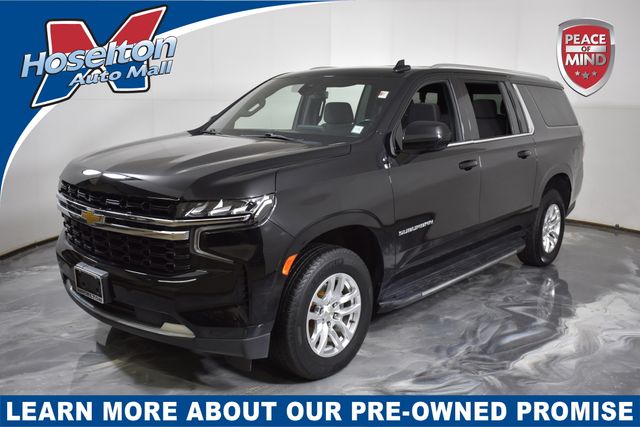 2022 Chevrolet Suburban LS's photo