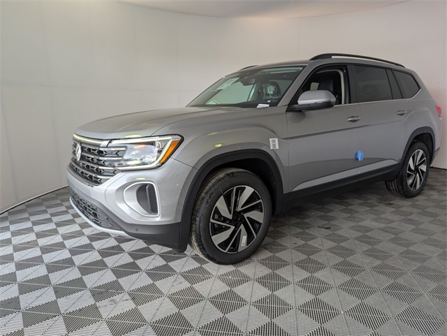 2025 Volkswagen Atlas SE Technology photo 4