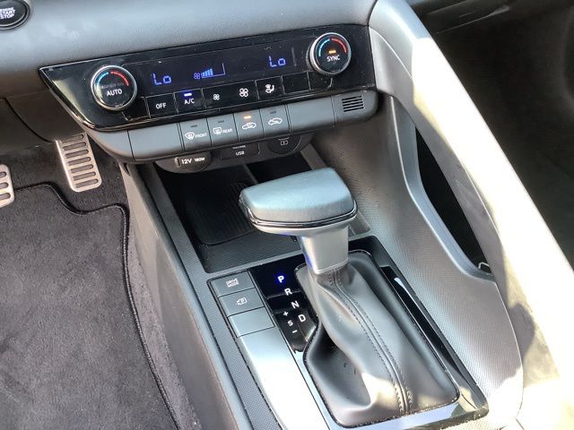 2025 Hyundai Elantra SEL Sport photo 33