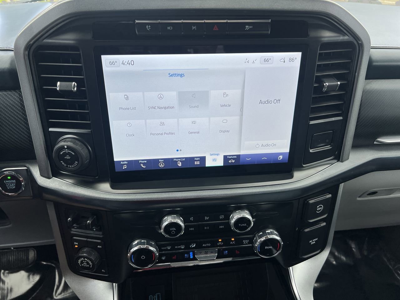 2022 Ford F-150 Limited photo 18