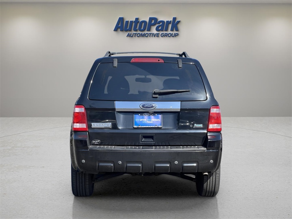 2010 Ford Escape Limited photo 5