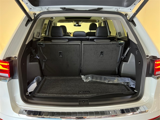 2026 Volkswagen Atlas SE Technology photo 4