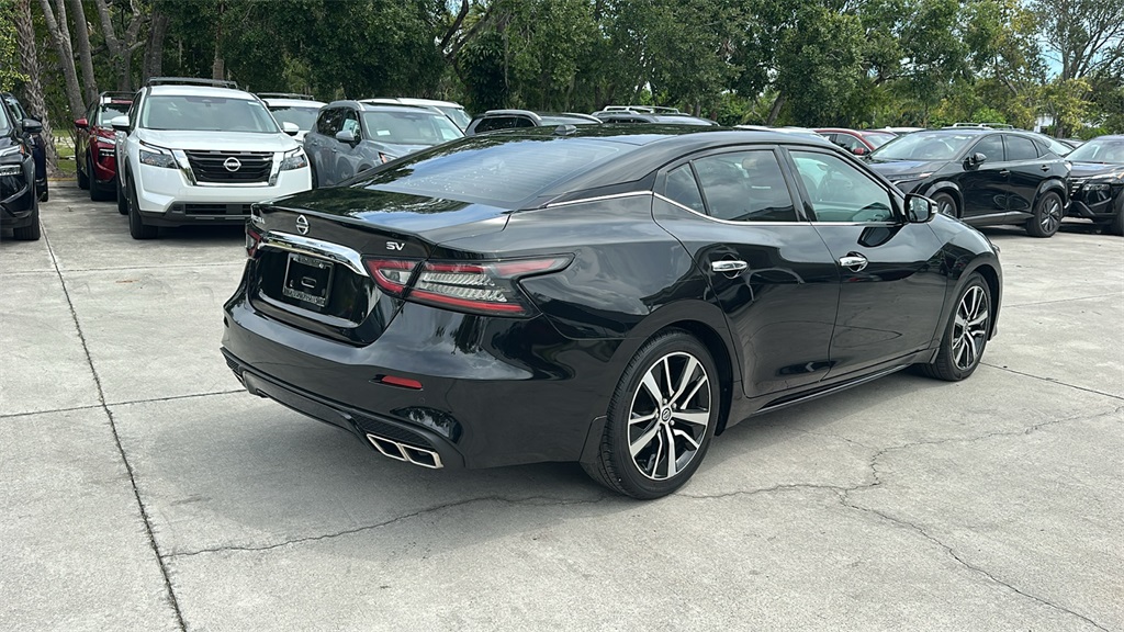 2021 Nissan Maxima SV photo 7