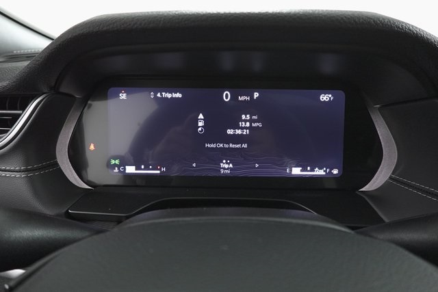 2025 Jeep Grand Cherokee Laredo photo 15