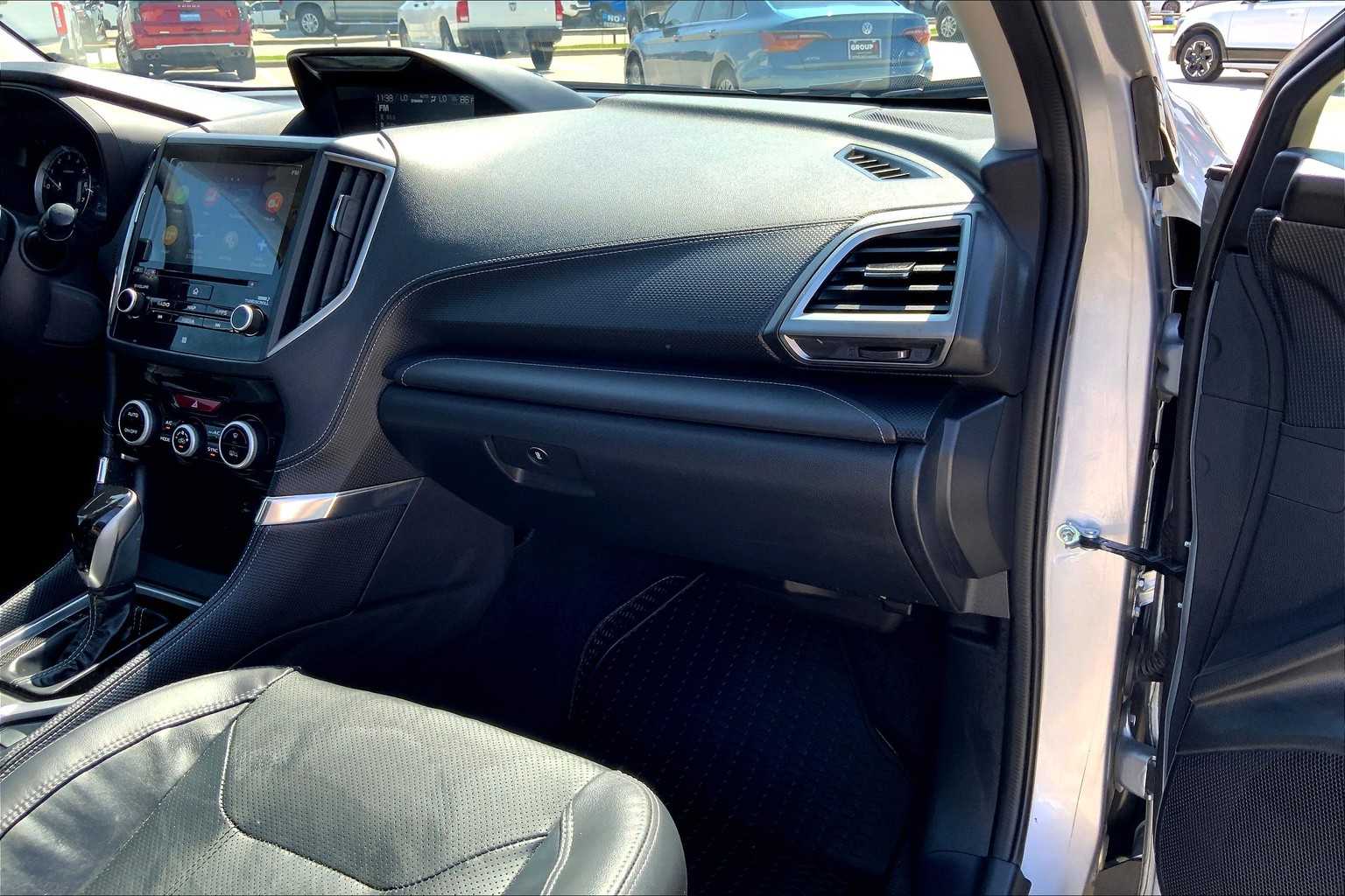 2019 Subaru Forester Touring photo 36
