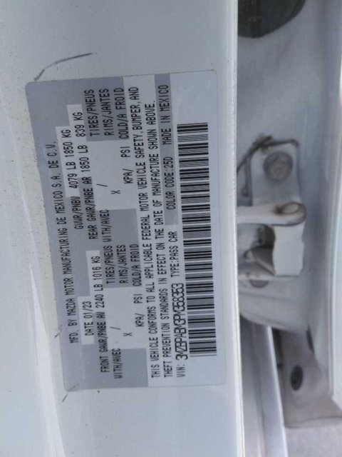 2023 Mazda Mazda3 2.5 Select photo 13