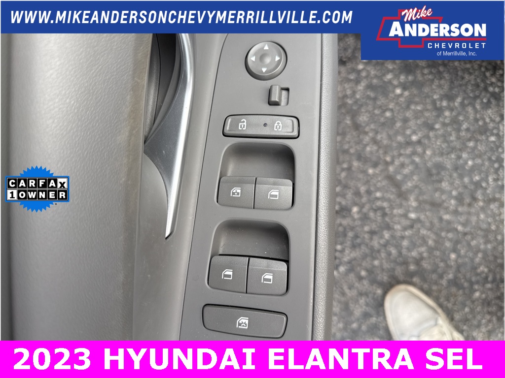 2023 Hyundai Elantra SEL photo 14