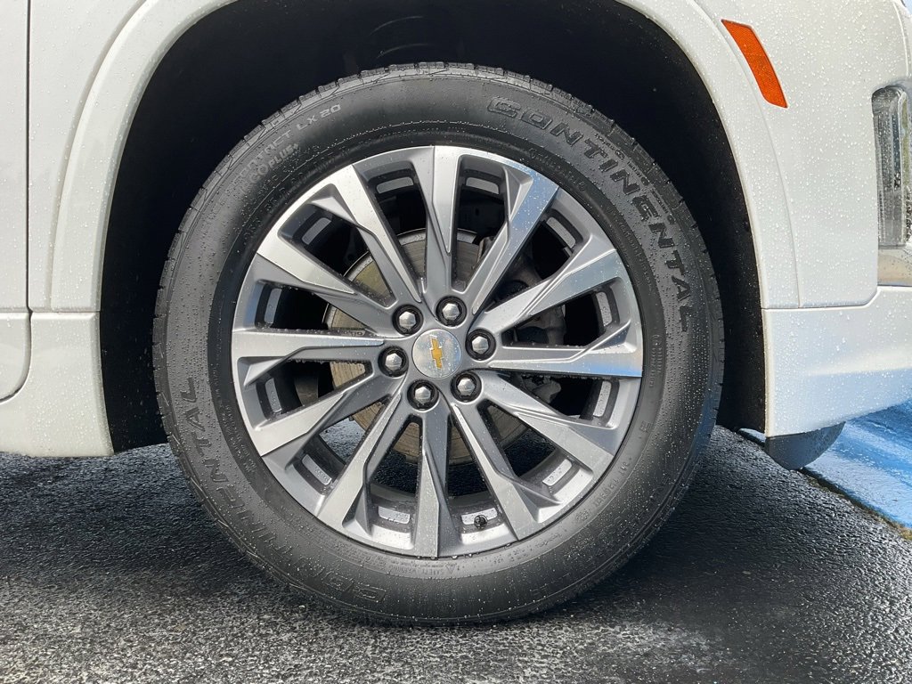 2023 Chevrolet Traverse Premier photo 12