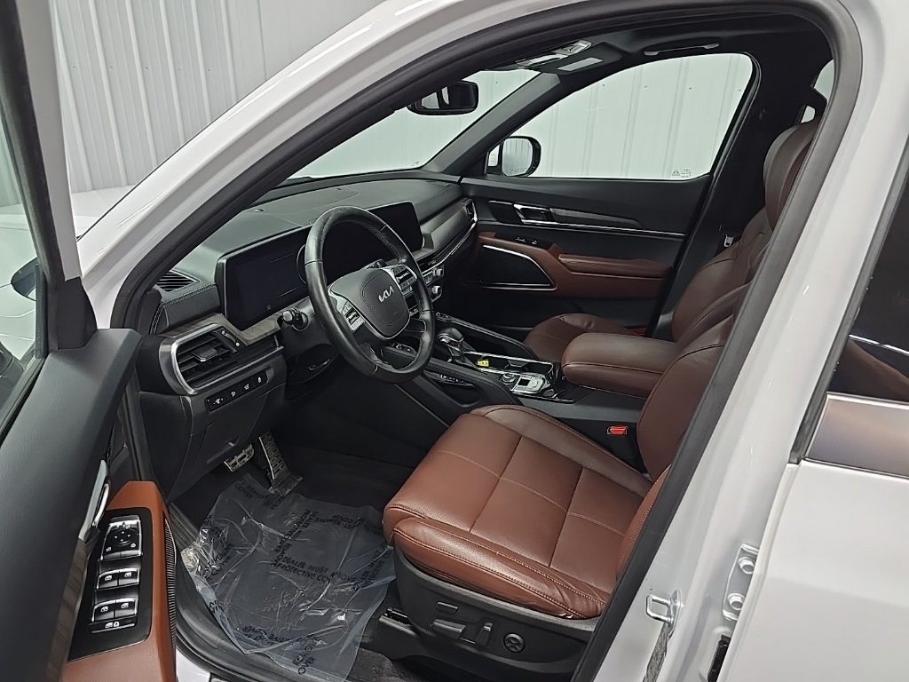 2023 Kia Telluride SX photo 23