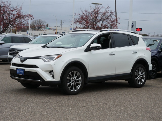 2016 Toyota RAV4 Limited photo 2