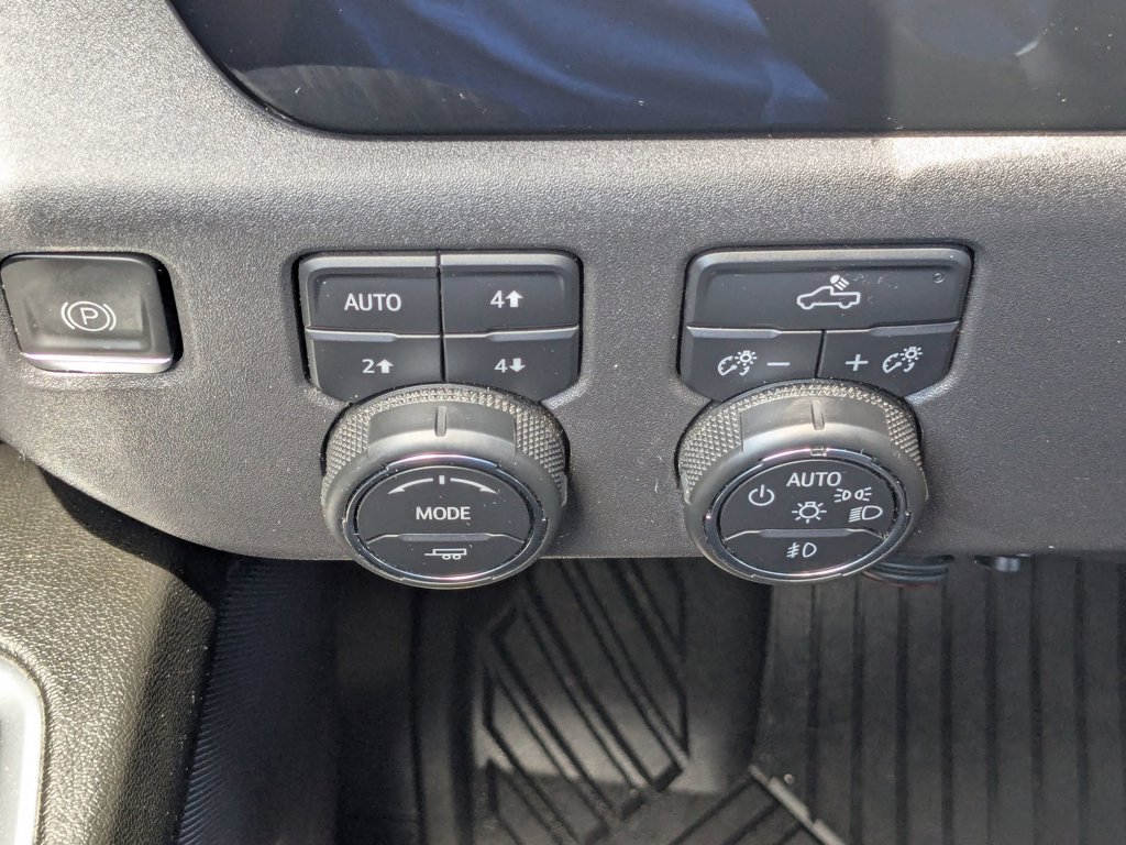 2023 Chevrolet Silverado 1500 LT Trail Boss High Country photo 21
